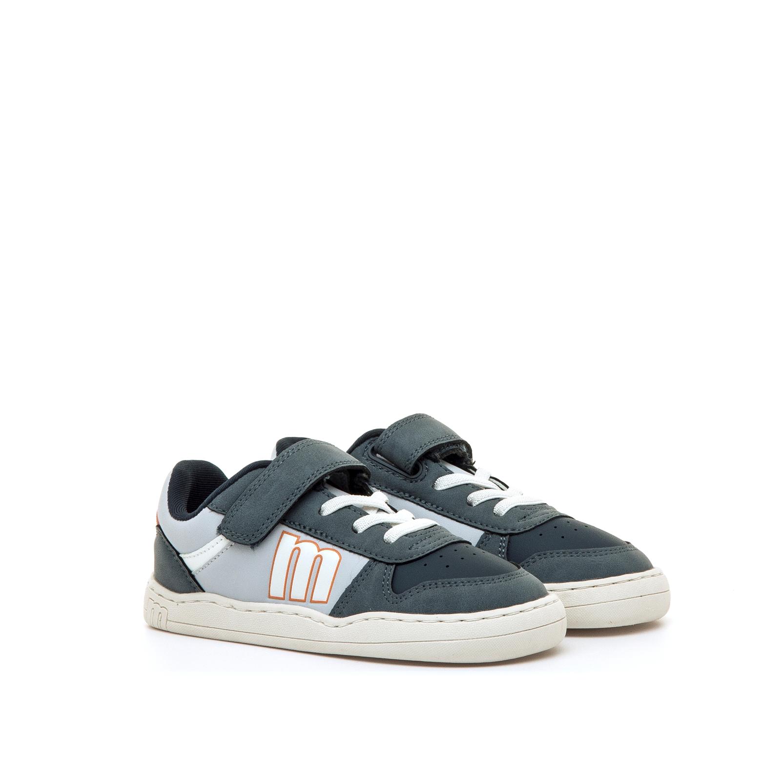 deportiva respetuosa mustang