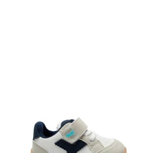 Deportiva respetuosa