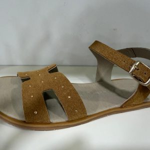 sandalia respetuosa